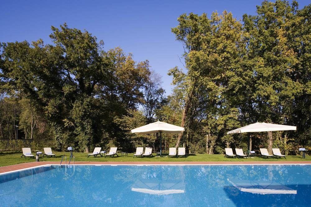 Unahotels Poggio Dei Medici Toscana Scarperia Exterior foto