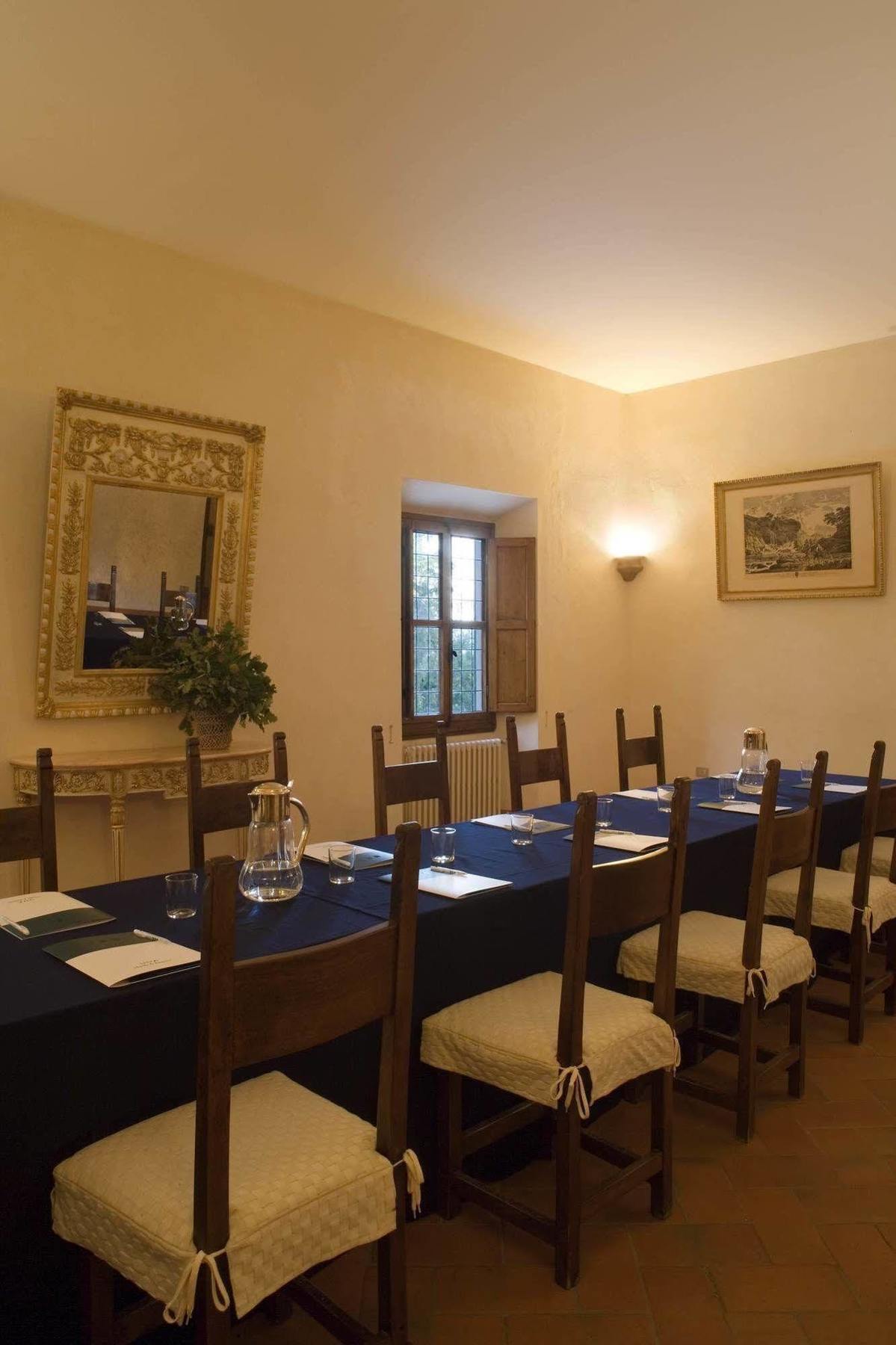 Unahotels Poggio Dei Medici Toscana Scarperia Exterior foto