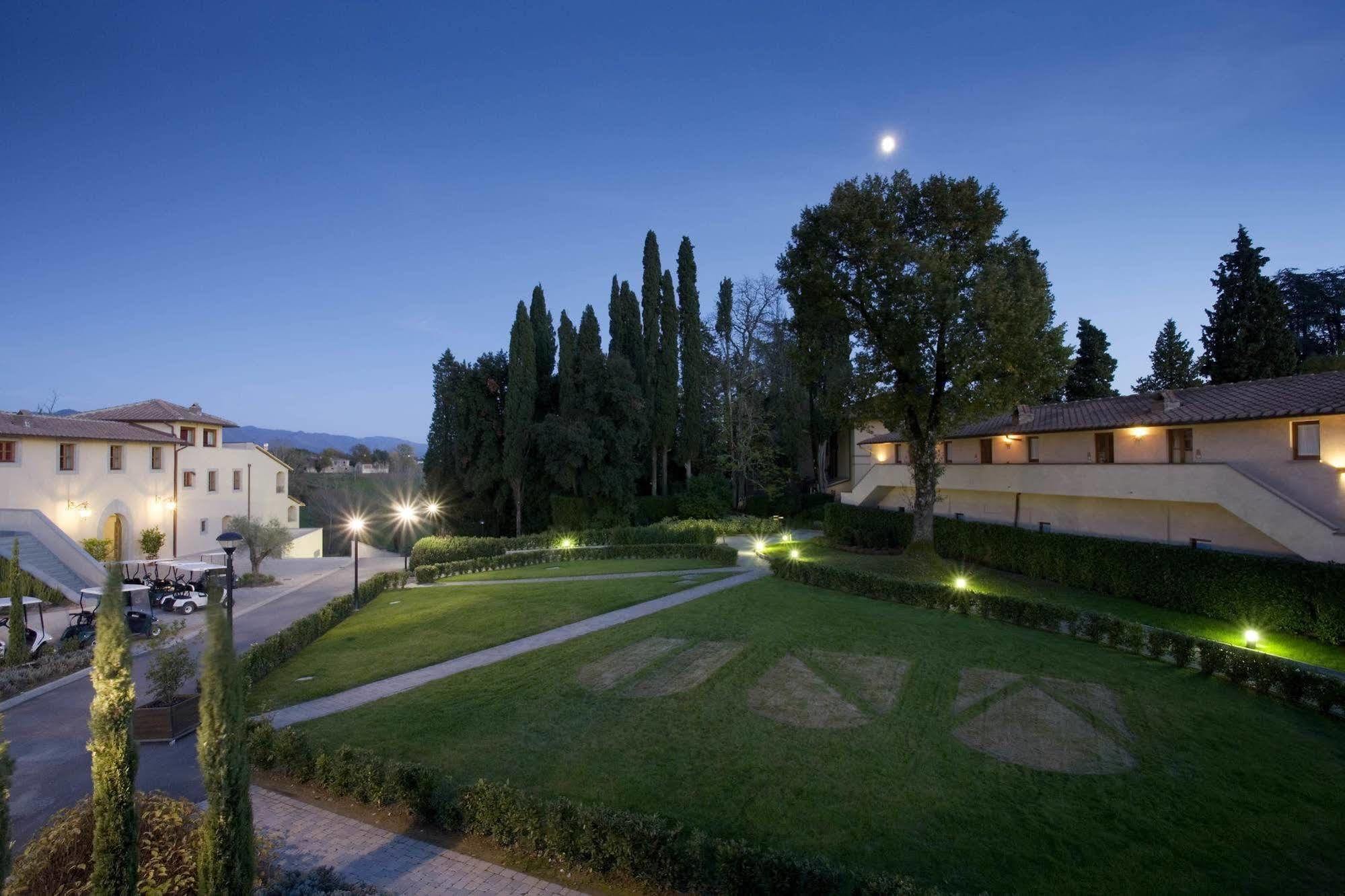 Unahotels Poggio Dei Medici Toscana Scarperia Exterior foto